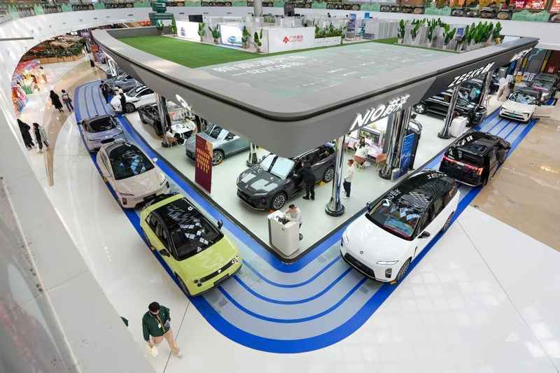  全球不确定性加剧之际，中国经济增长目标区间划定；高质量发展航向明确，海外目光聚焦稳定力量。 文化旅游