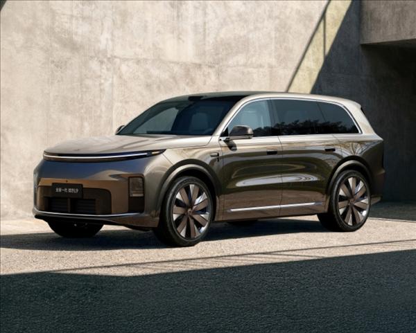  增程技术六年轮回，大众入局引发车圈热议；理想高管感慨，未经其苦难劝其善。 汽车科技