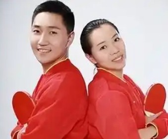  辽宁乒乓男队主帅翟一鸣主动请缨；奥运冠军丈夫跨界绿茵场。 体育新闻 辽宁乒乓男队主帅翟一鸣主动请缨；奥运冠军丈夫跨界绿茵场。 体育新闻 辽宁乒乓男队主帅翟一鸣主动请缨；奥运冠军丈夫跨界绿茵场。 体育新闻