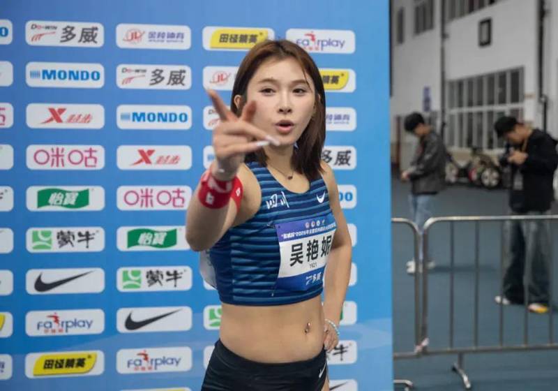  预赛状态良好，吴艳妮在家门口决赛选择退赛；教练透露，刚恢复训练，此次出战目标顺利完成。 体育新闻 预赛状态良好，吴艳妮在家门口决赛选择退赛；教练透露，刚恢复训练，此次出战目标顺利完成。 体育新闻 预赛状态良好，吴艳妮在家门口决赛选择退赛；教练透露，刚恢复训练，此次出战目标顺利完成。 体育新闻 预赛状态良好，吴艳妮在家门口决赛选择退赛；教练透露，刚恢复训练，此次出战目标顺利完成。 体育新闻 预赛状态良好，吴艳妮在家门口决赛选择退赛；教练透露，刚恢复训练，此次出战目标顺利完成。 体育新闻