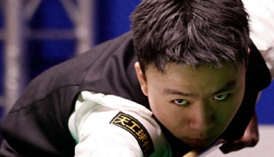 技术视角：江俊如何用四连鞭撕裂世界前25